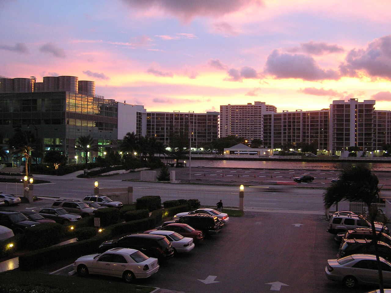 Hallandale Beach Broward County apartment rentals